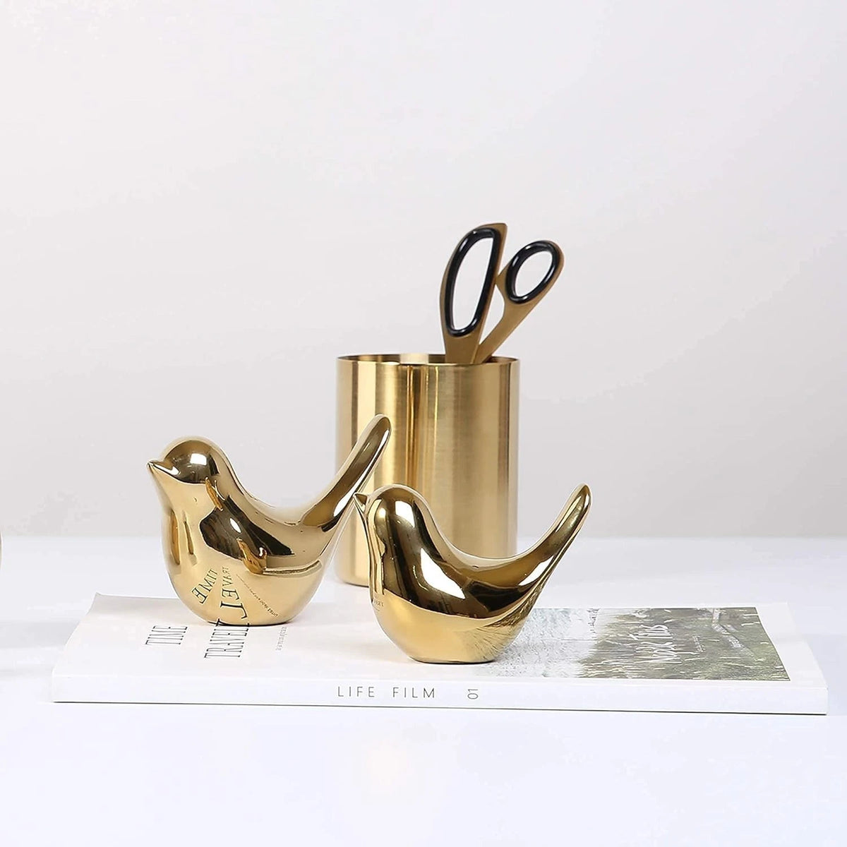 Gold Bird Statues for Home Decor – Modern Decorative Bird Figurines, Elegant Tabletop Ornament & Luxury Room Decor